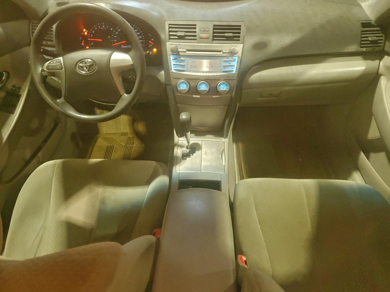 2008 TOYOTA CAMRY LE photo 8