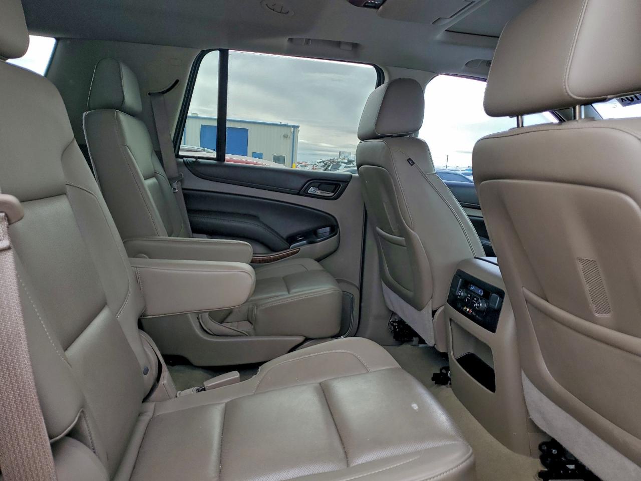 2016 CHEVROLET TAHOE K1500 LTZ photo 11