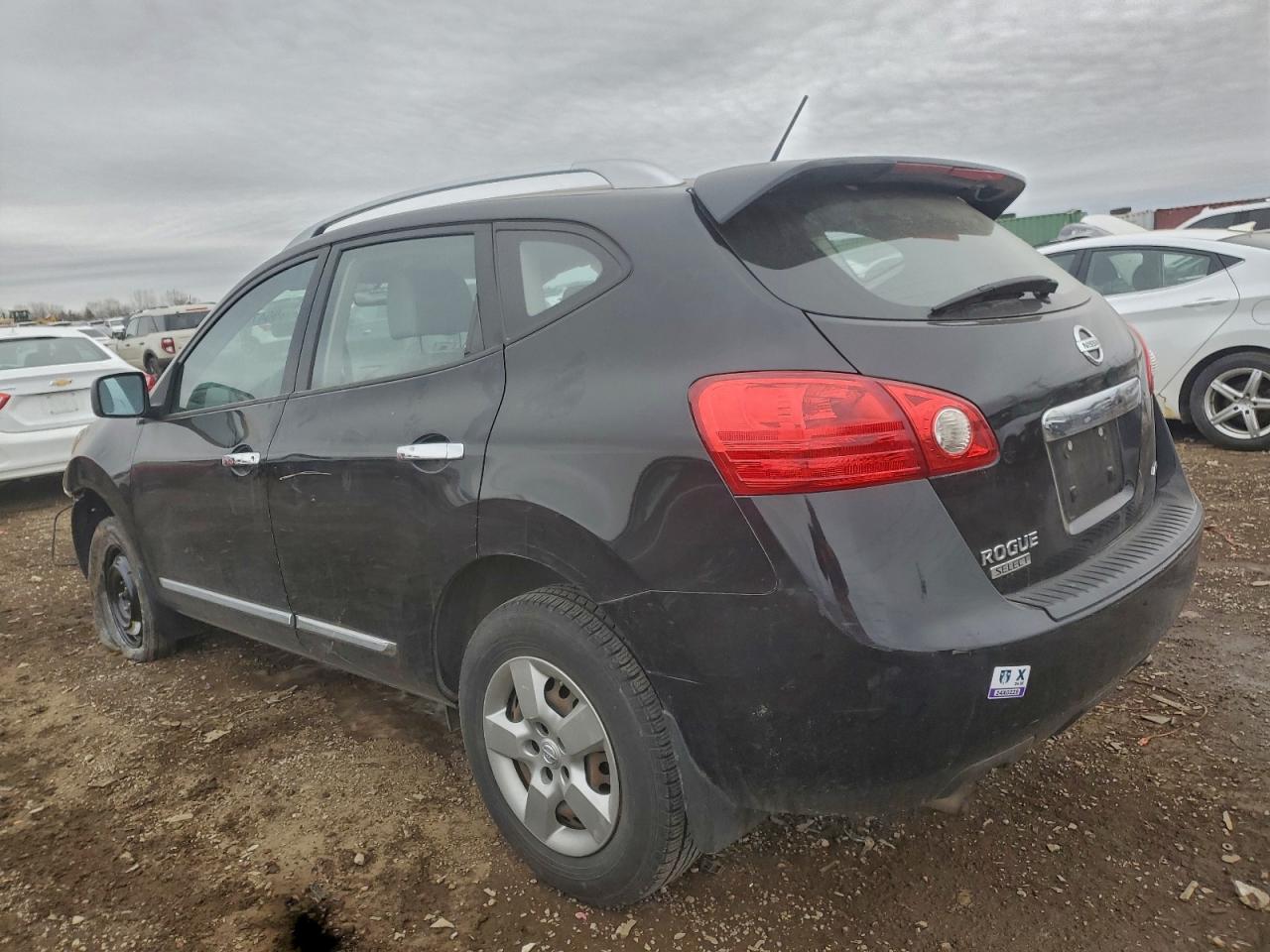 2015 NISSAN ROGUE SELECT S photo 2