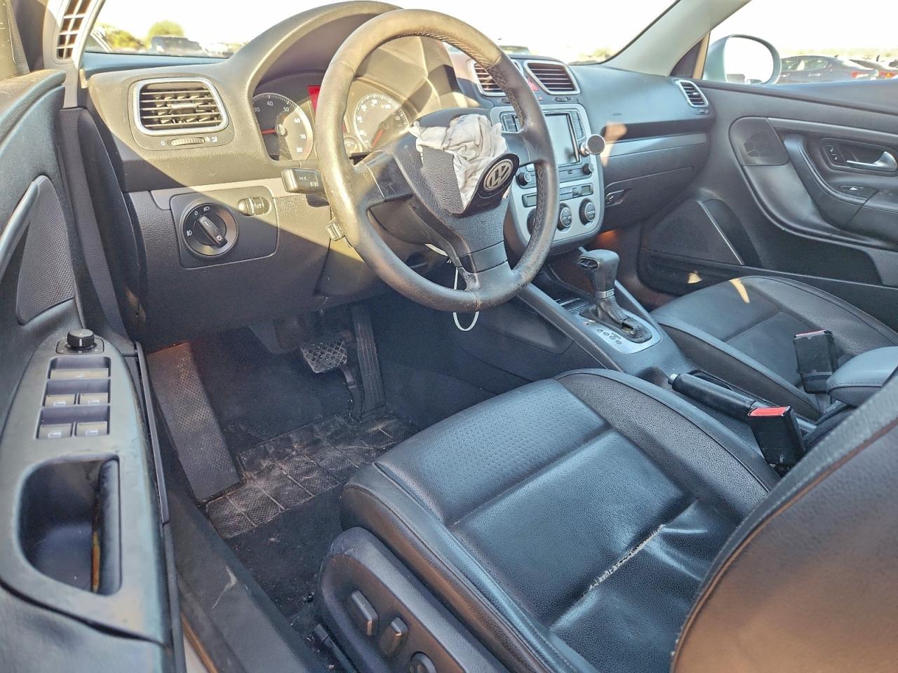2007 VOLKSWAGEN EOS 2.0T photo 29