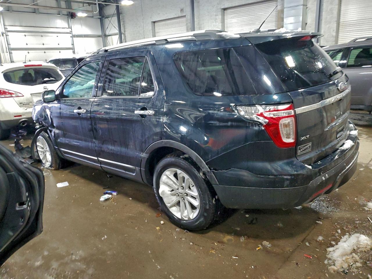 2014 FORD EXPLORER XLT photo 2