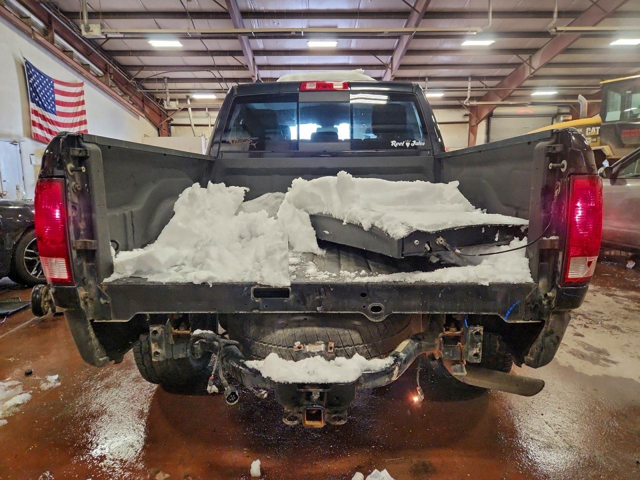 2017 RAM 1500 SLT photo 6
