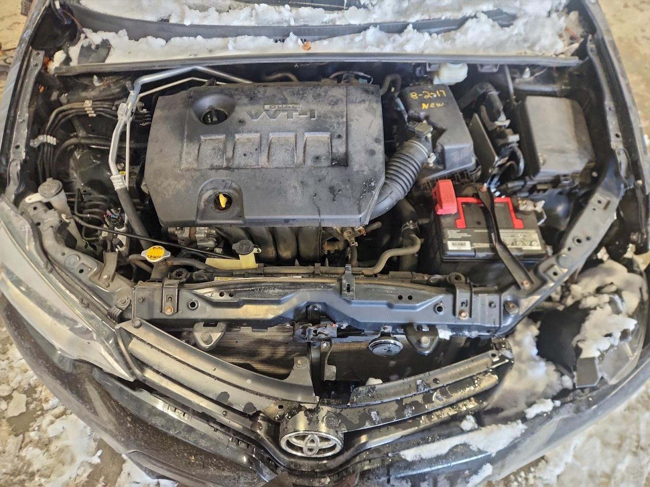 2014 TOYOTA COROLLA L photo 11