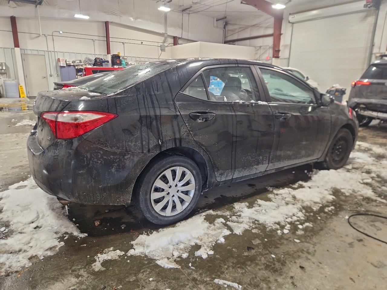 2014 TOYOTA COROLLA L photo 3