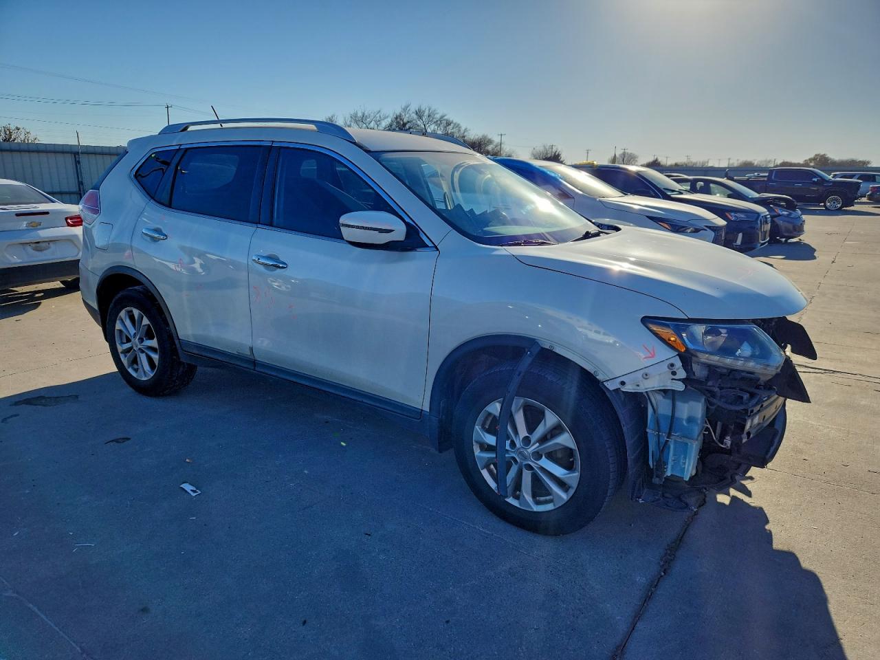 2016 NISSAN ROGUE S photo 4