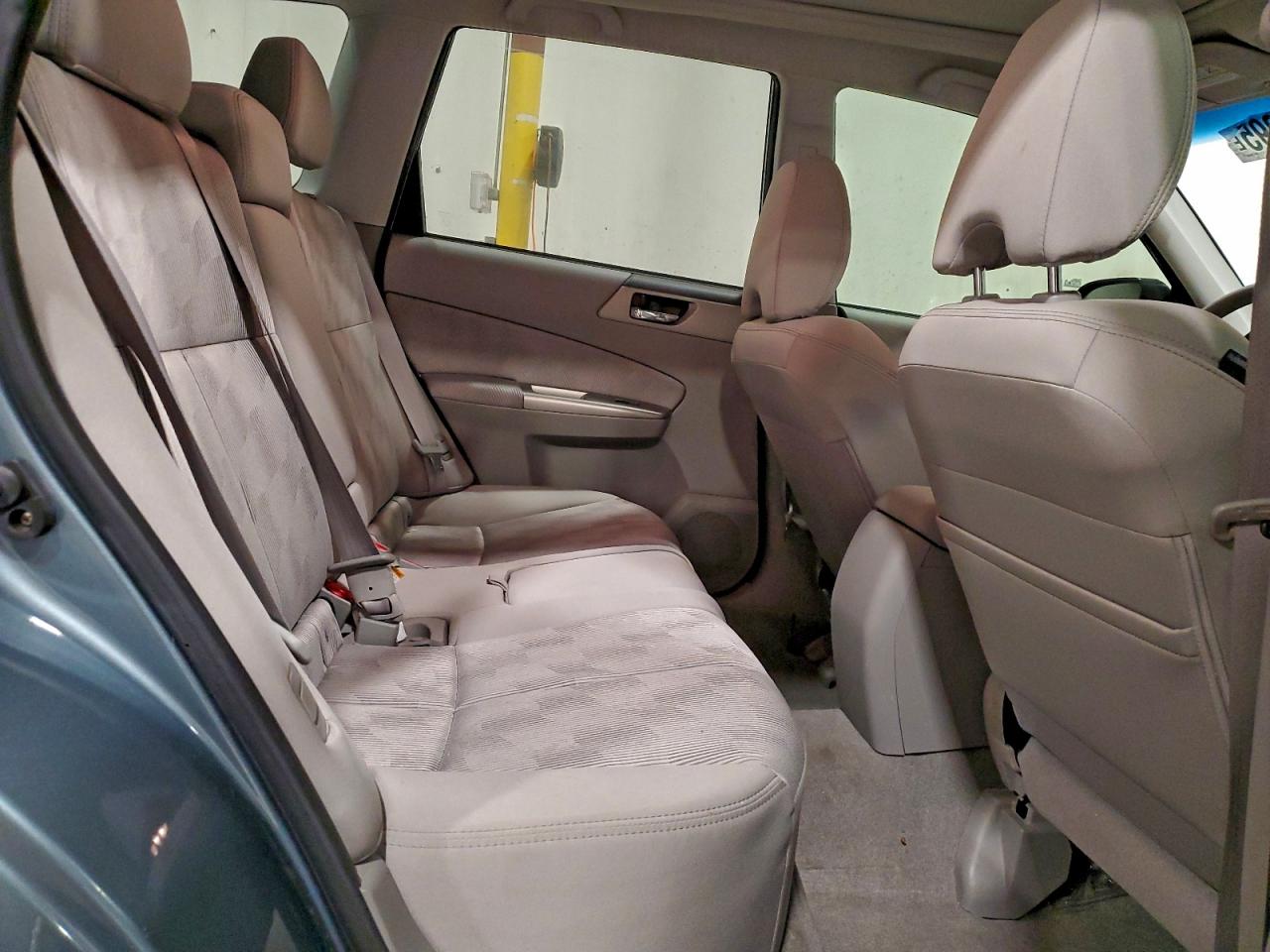 2010 SUBARU FORESTER 2.5X PREMIUM photo 11