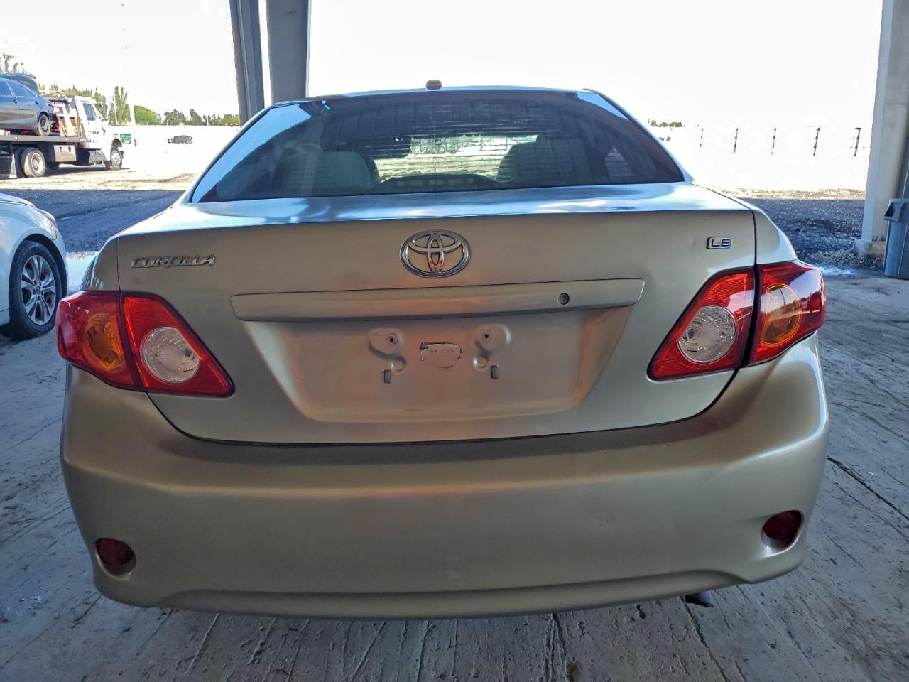 2010 TOYOTA COROLLA BASE photo 6