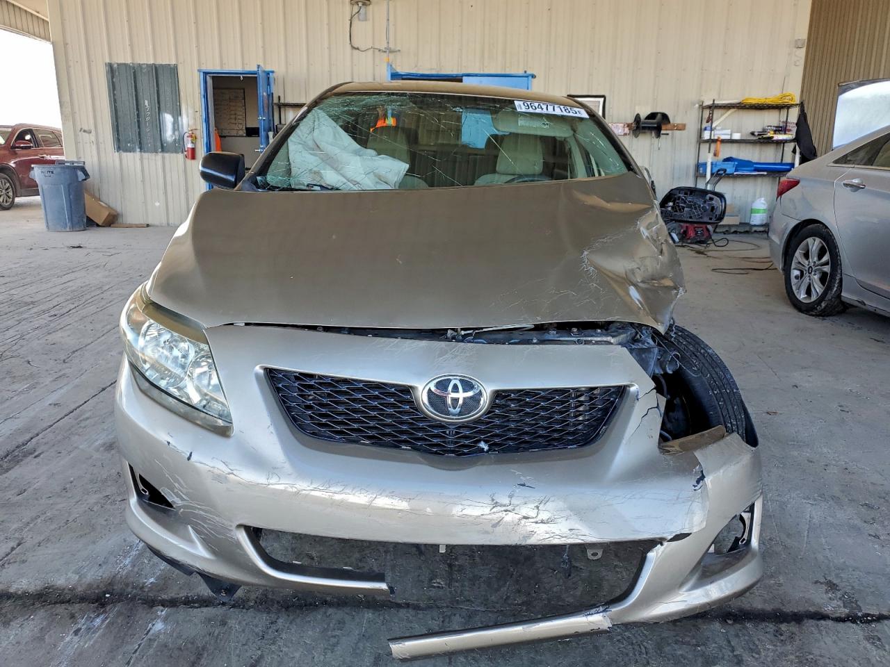 2010 TOYOTA COROLLA BASE photo 5