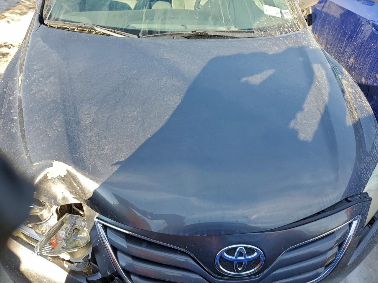 2011 TOYOTA CAMRY LE photo 11