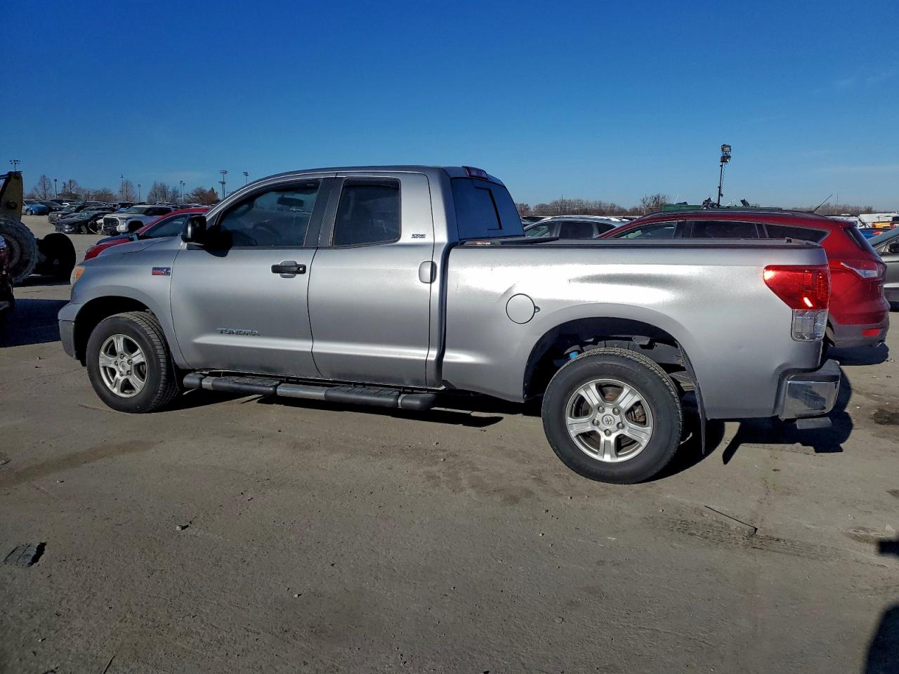 2011 TOYOTA TUNDRA DOUBLE CAB SR5 photo 2