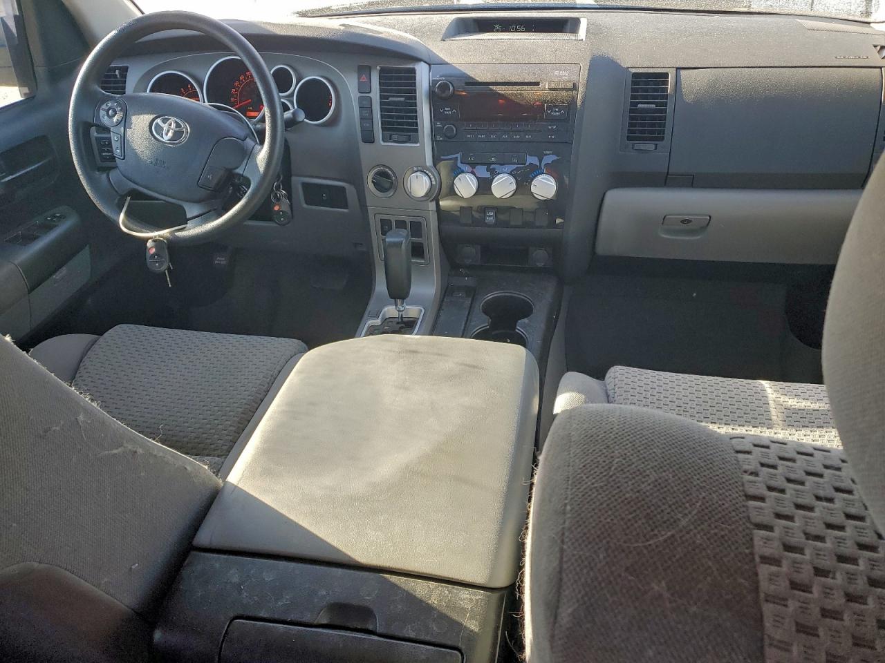 2011 TOYOTA TUNDRA DOUBLE CAB SR5 photo 8