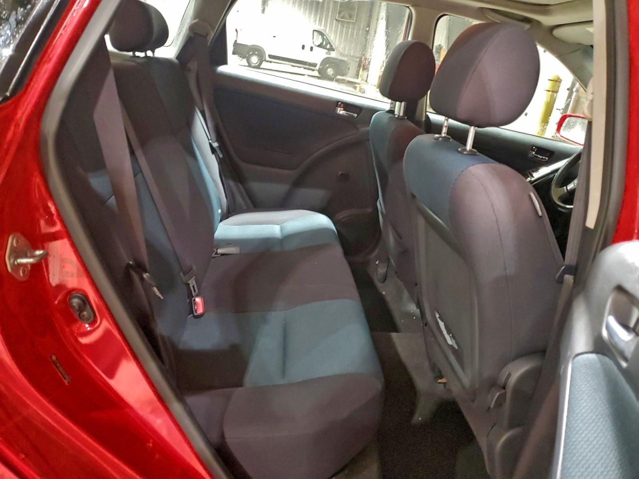 2005 TOYOTA COROLLA MATRIX XRS photo 10