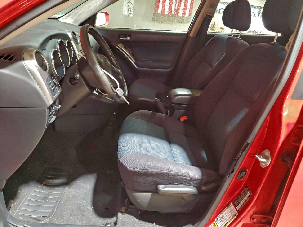 2005 TOYOTA COROLLA MATRIX XRS photo 7