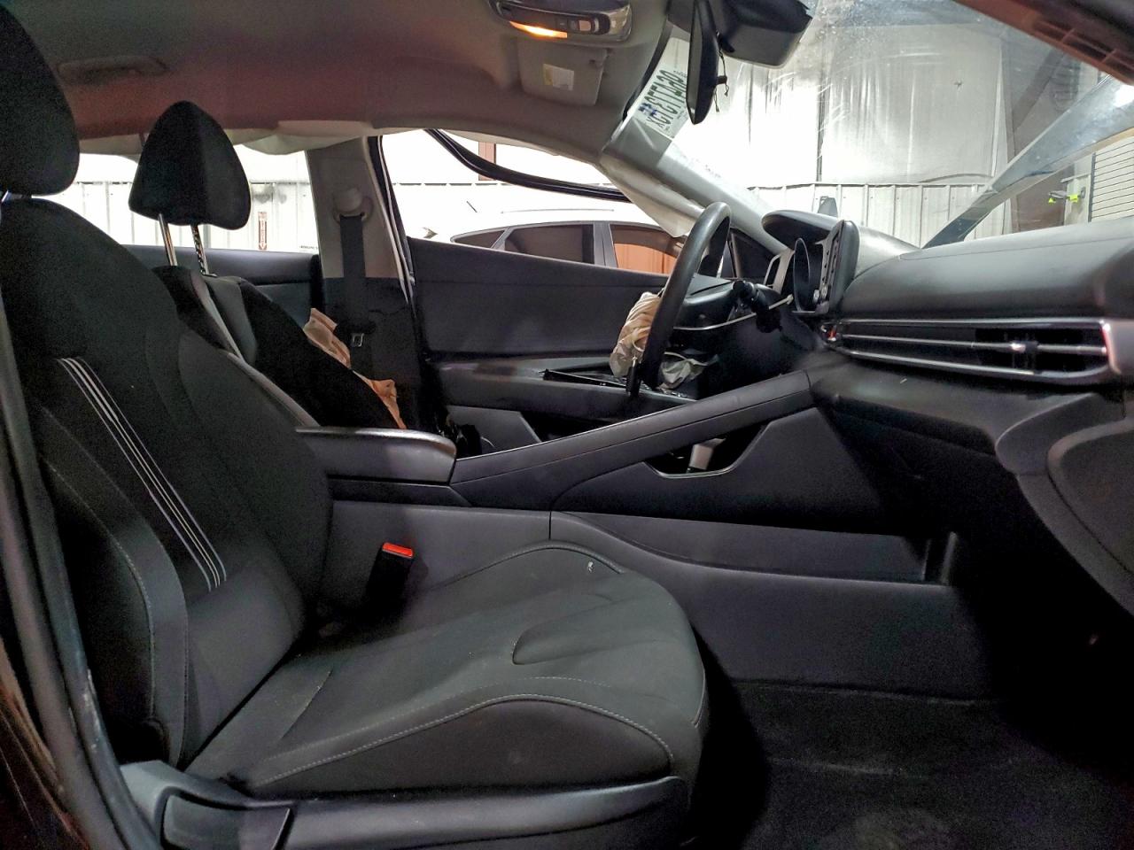 2023 HYUNDAI ELANTRA SEL photo 7