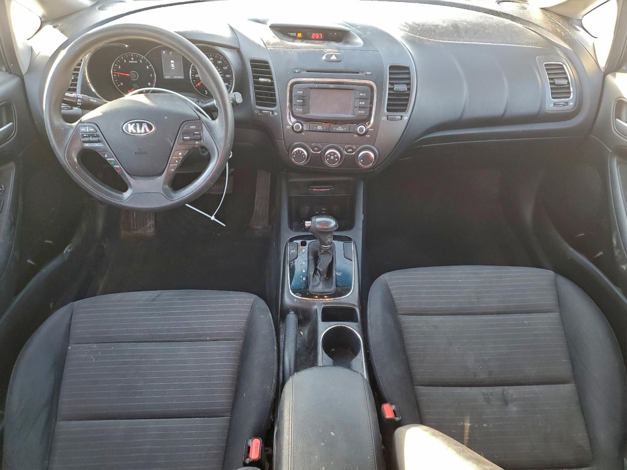 2018 KIA FORTE LX photo 8