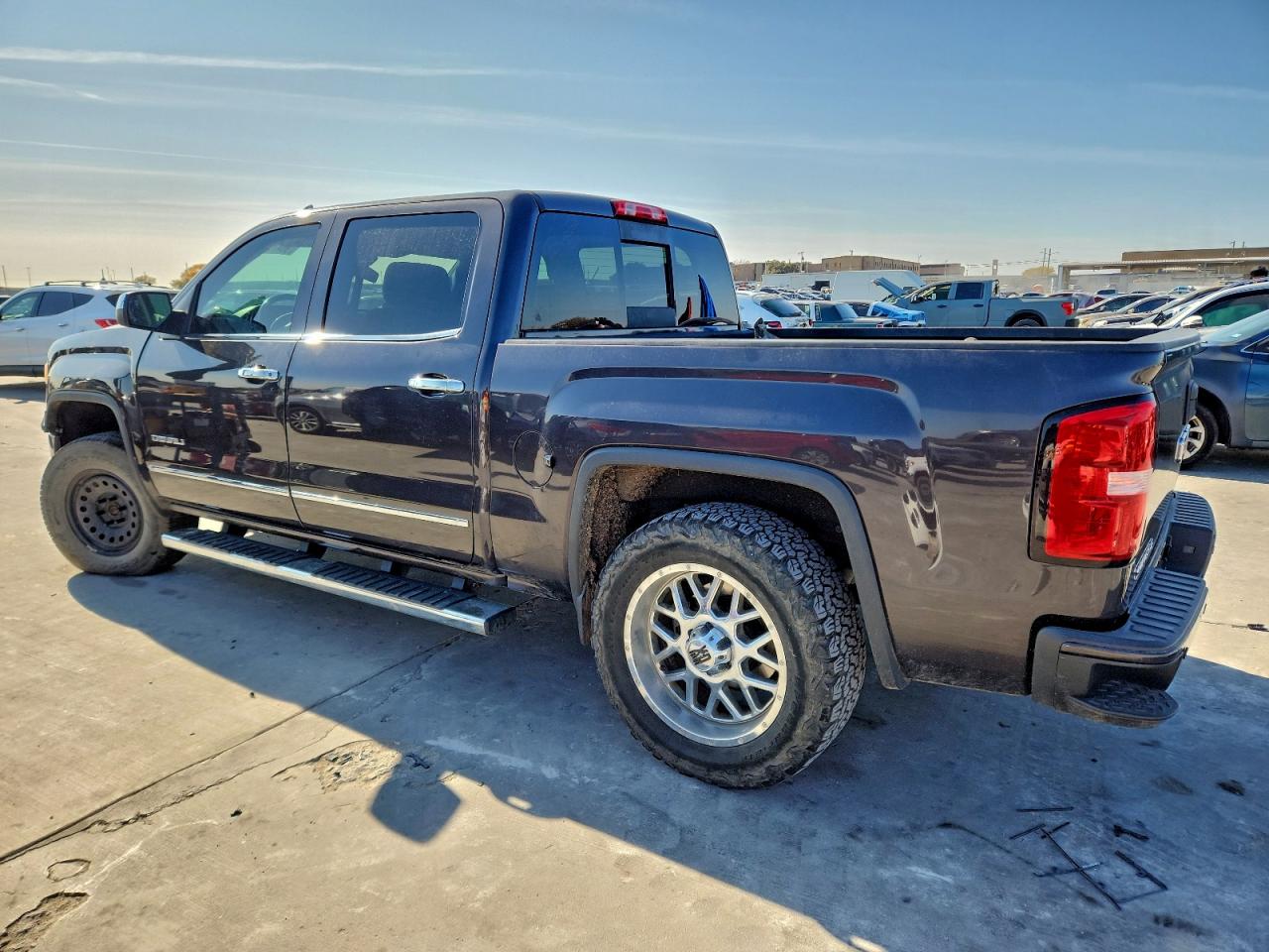 2015 GMC SIERRA K1500 DENALI photo 2