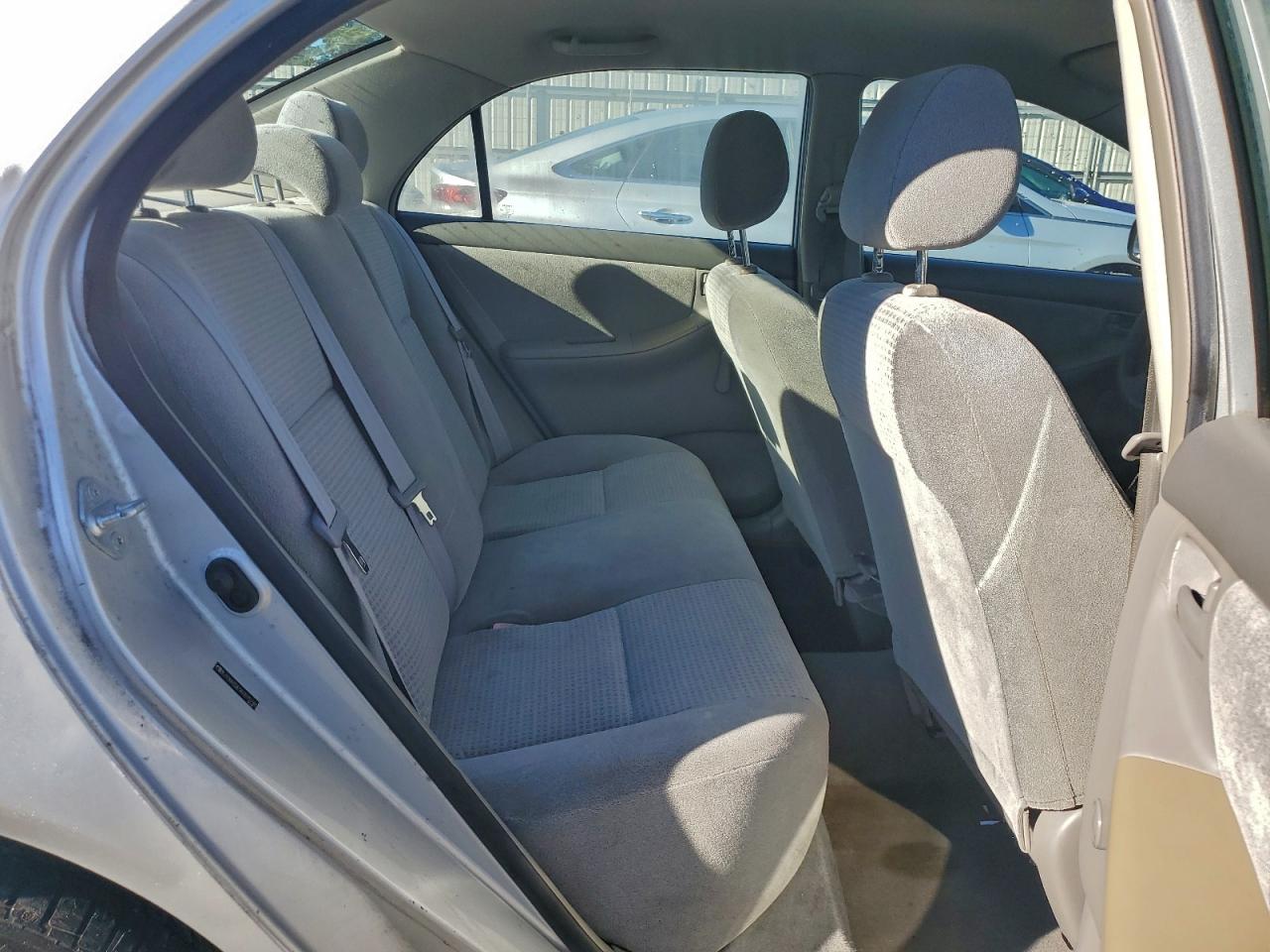 2006 TOYOTA COROLLA CE photo 10