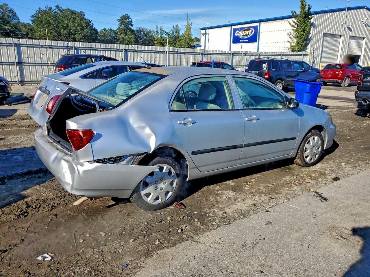 2006 TOYOTA COROLLA CE photo 3
