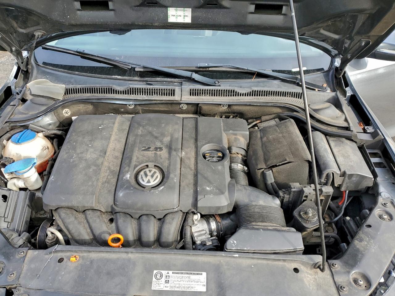 2012 VOLKSWAGEN JETTA SE photo 11