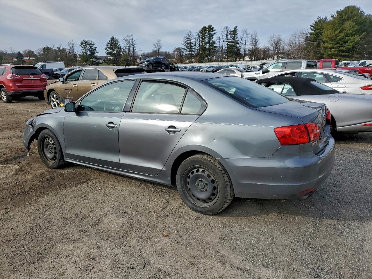 2012 VOLKSWAGEN JETTA SE photo 2