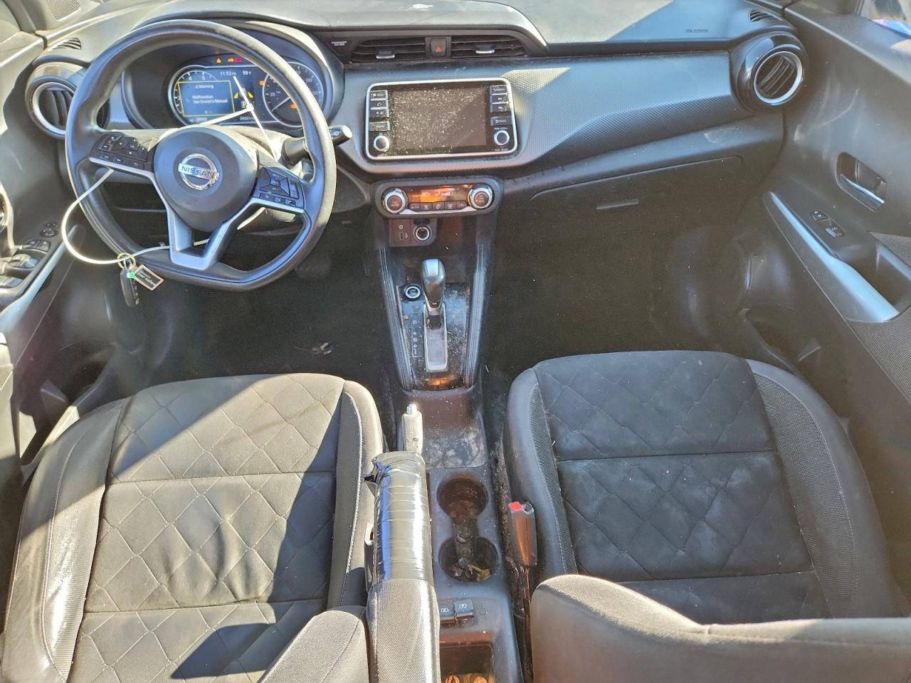 2019 NISSAN KICKS S photo 8