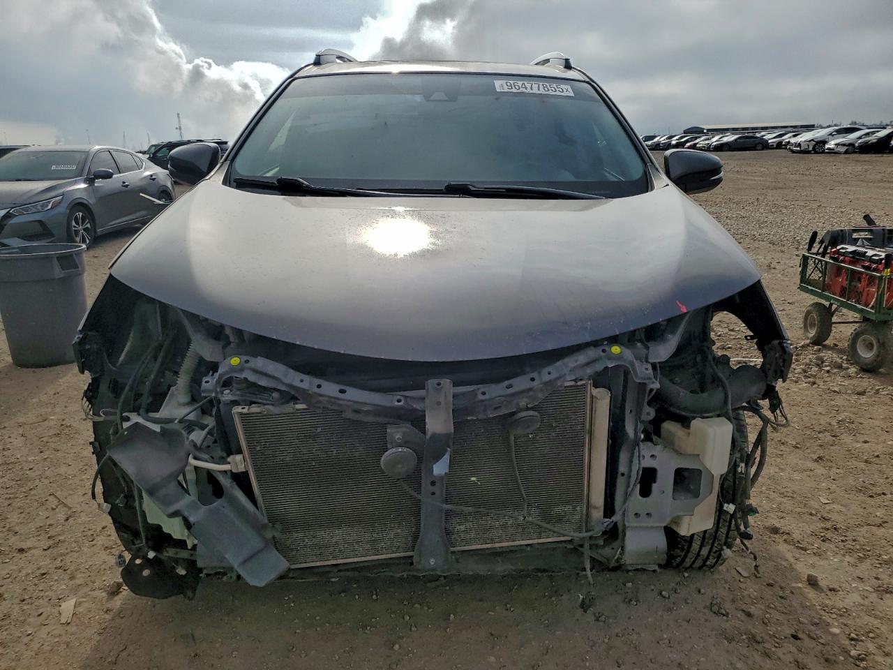 2017 TOYOTA RAV4 XLE photo 5
