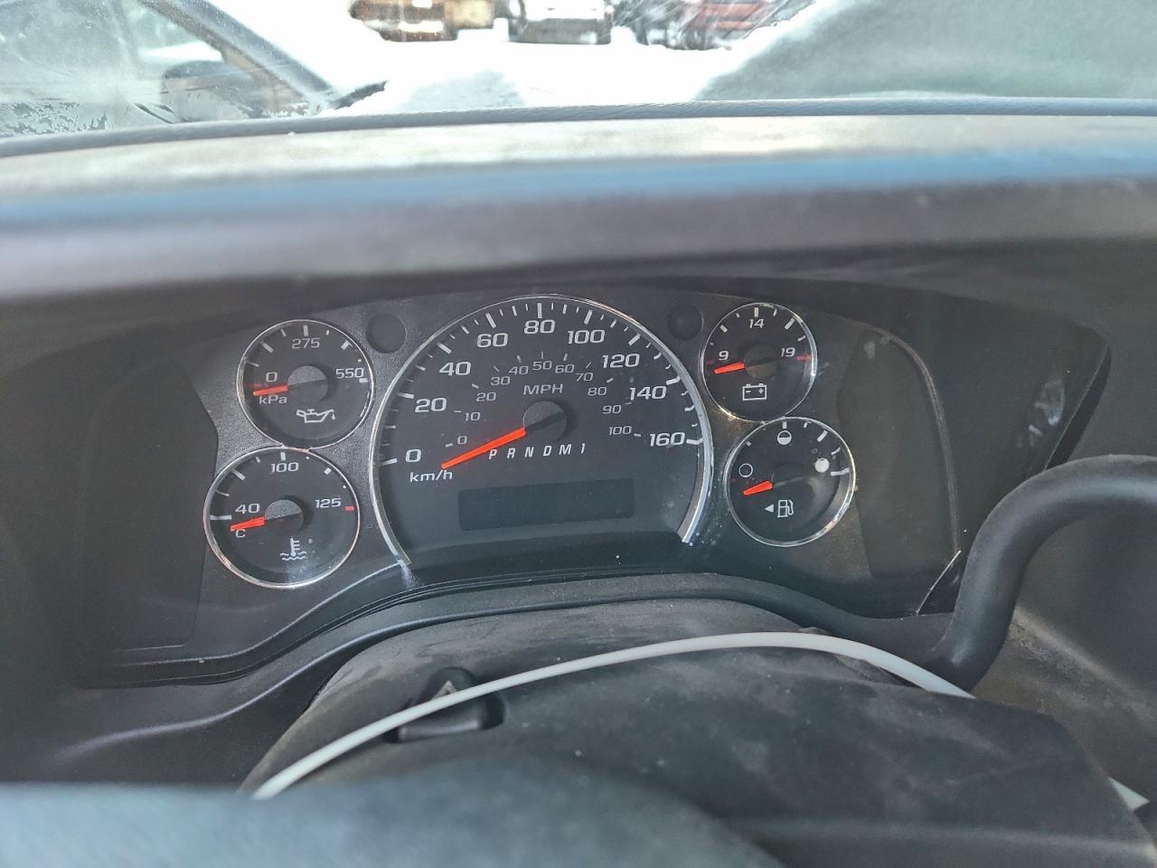 2017 GMC SAVANA G2500 photo 9