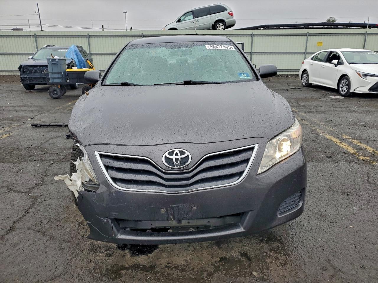 2011 TOYOTA CAMRY BASE photo 5