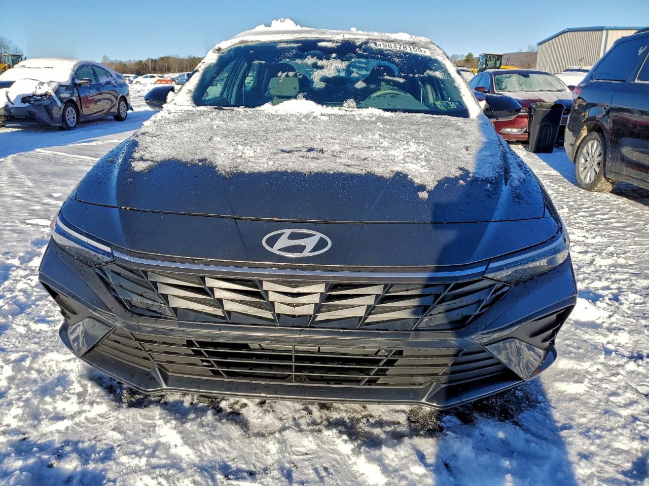 2025 HYUNDAI ELANTRA SEL SPORT photo 5