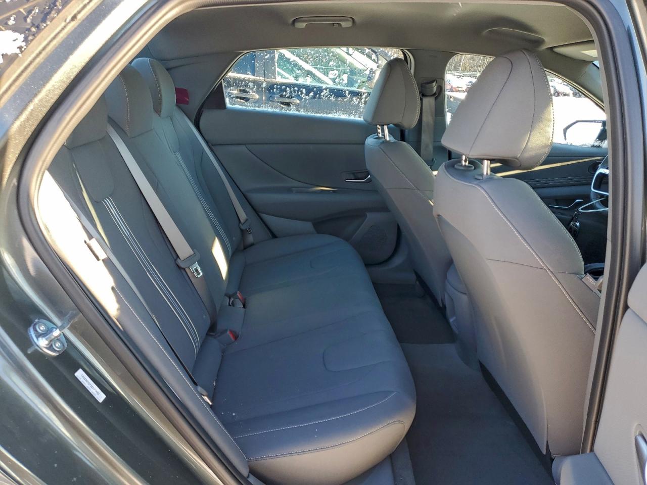 2025 HYUNDAI ELANTRA SEL SPORT photo 10