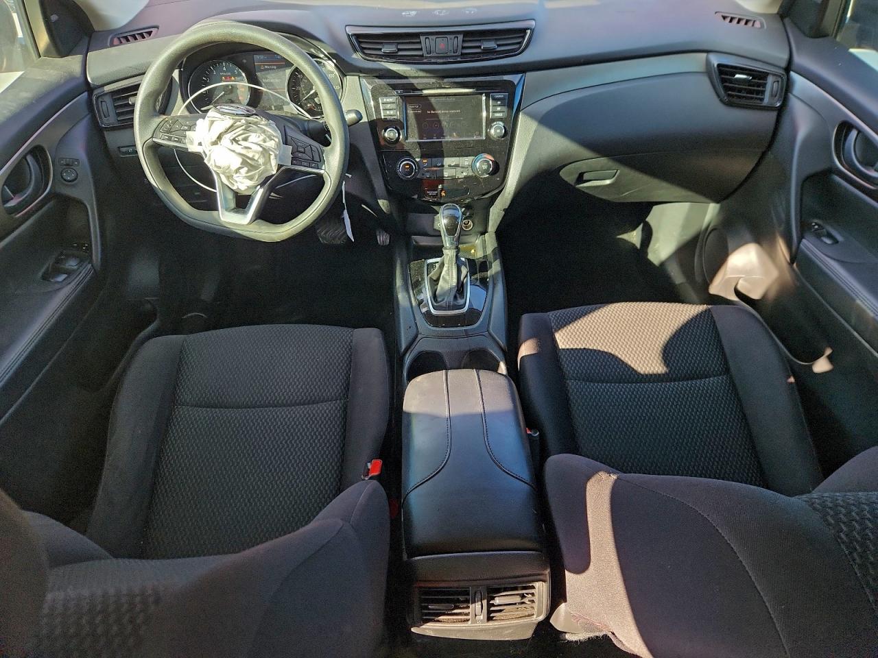 2019 NISSAN ROGUE SPORT S photo 8