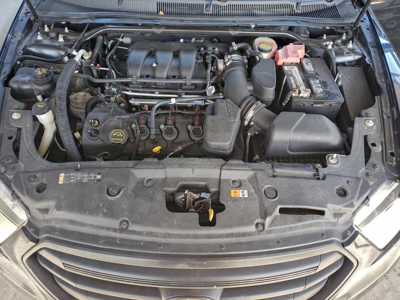 2015 FORD TAURUS SEL photo 11