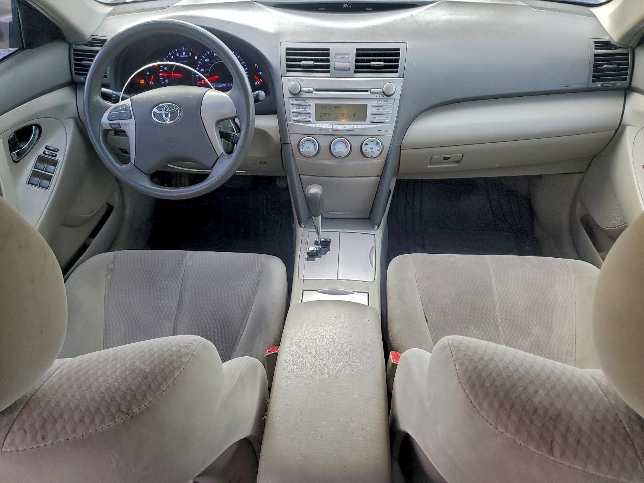 2010 TOYOTA CAMRY BASE photo 8