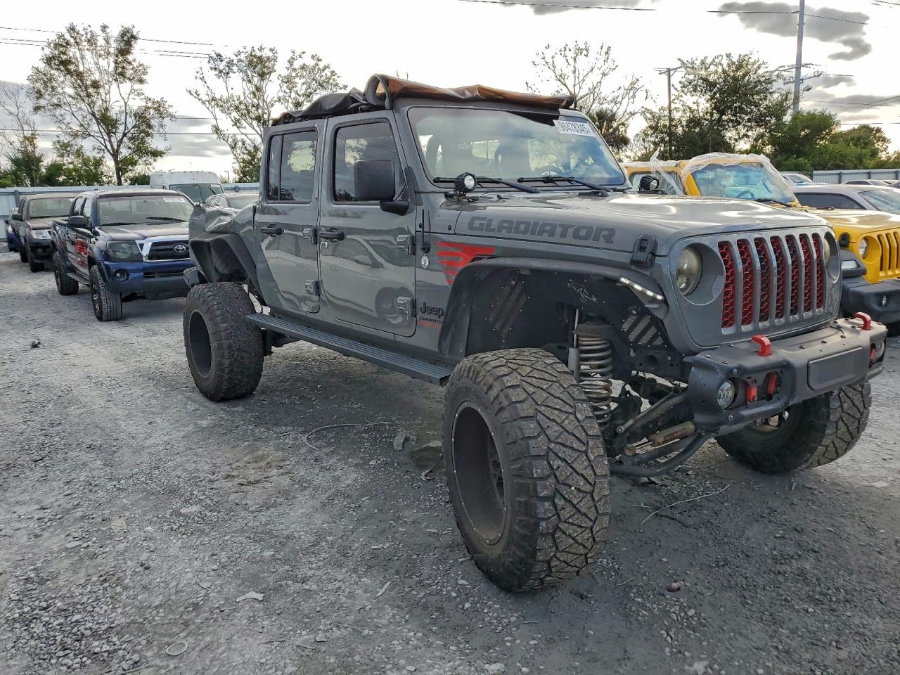 2021 JEEP GLADIATOR SPORT photo 4