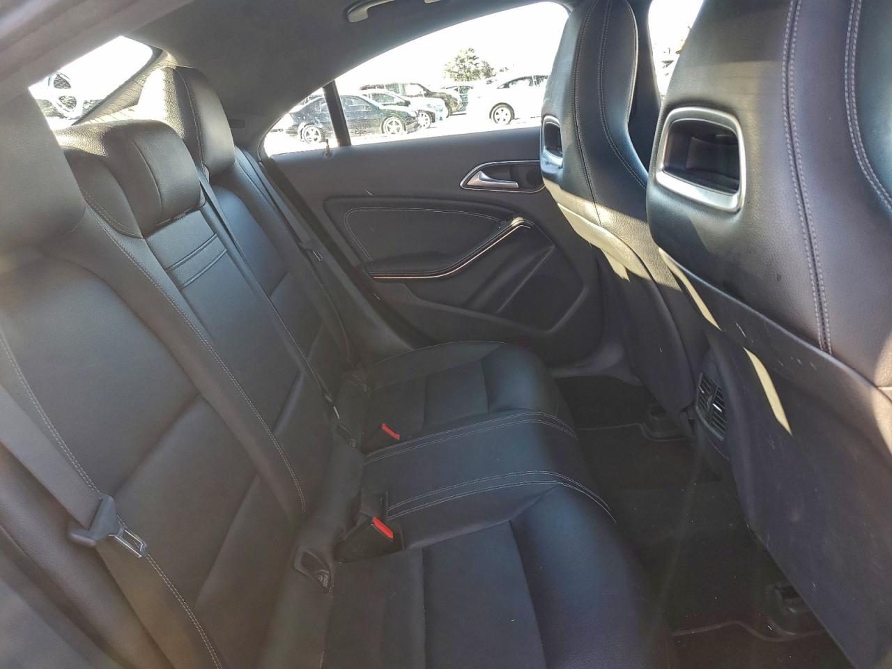 2016 MERCEDES-BENZ CLA 250 4MATIC photo 10