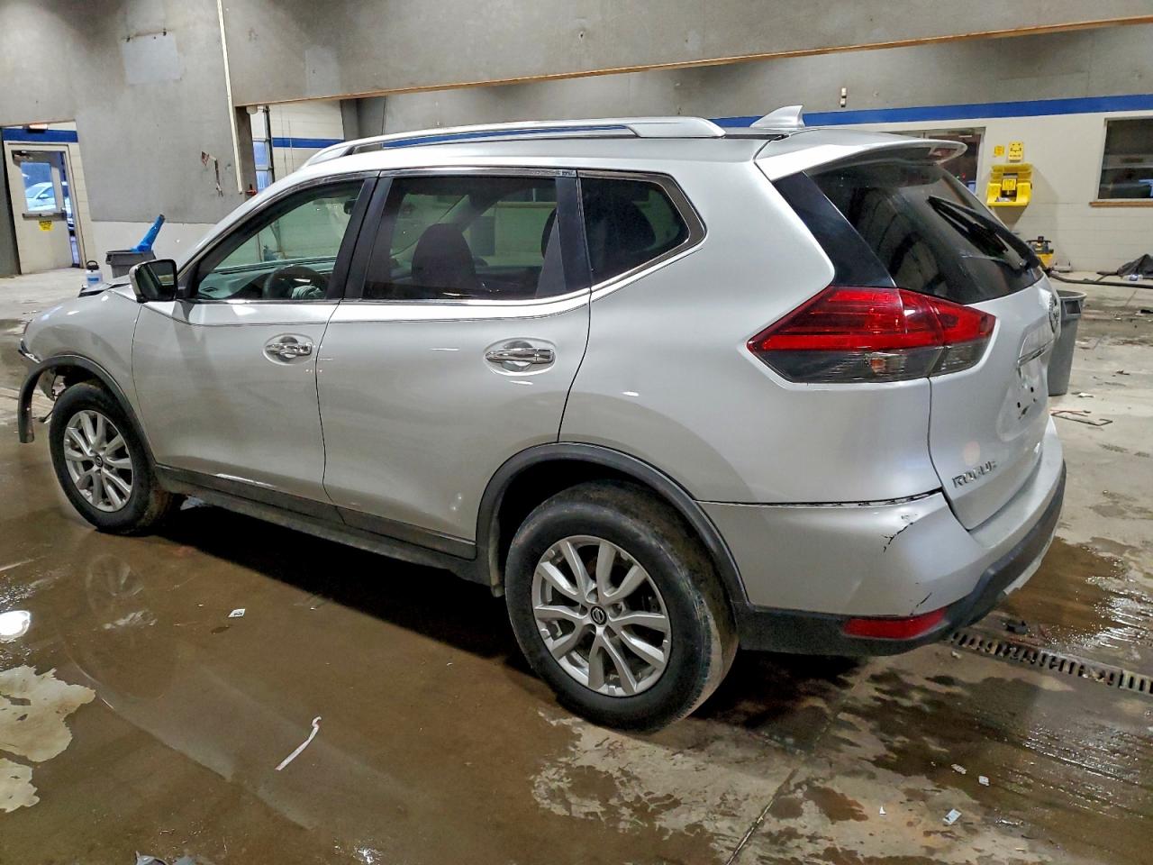 2017 NISSAN ROGUE S photo 2