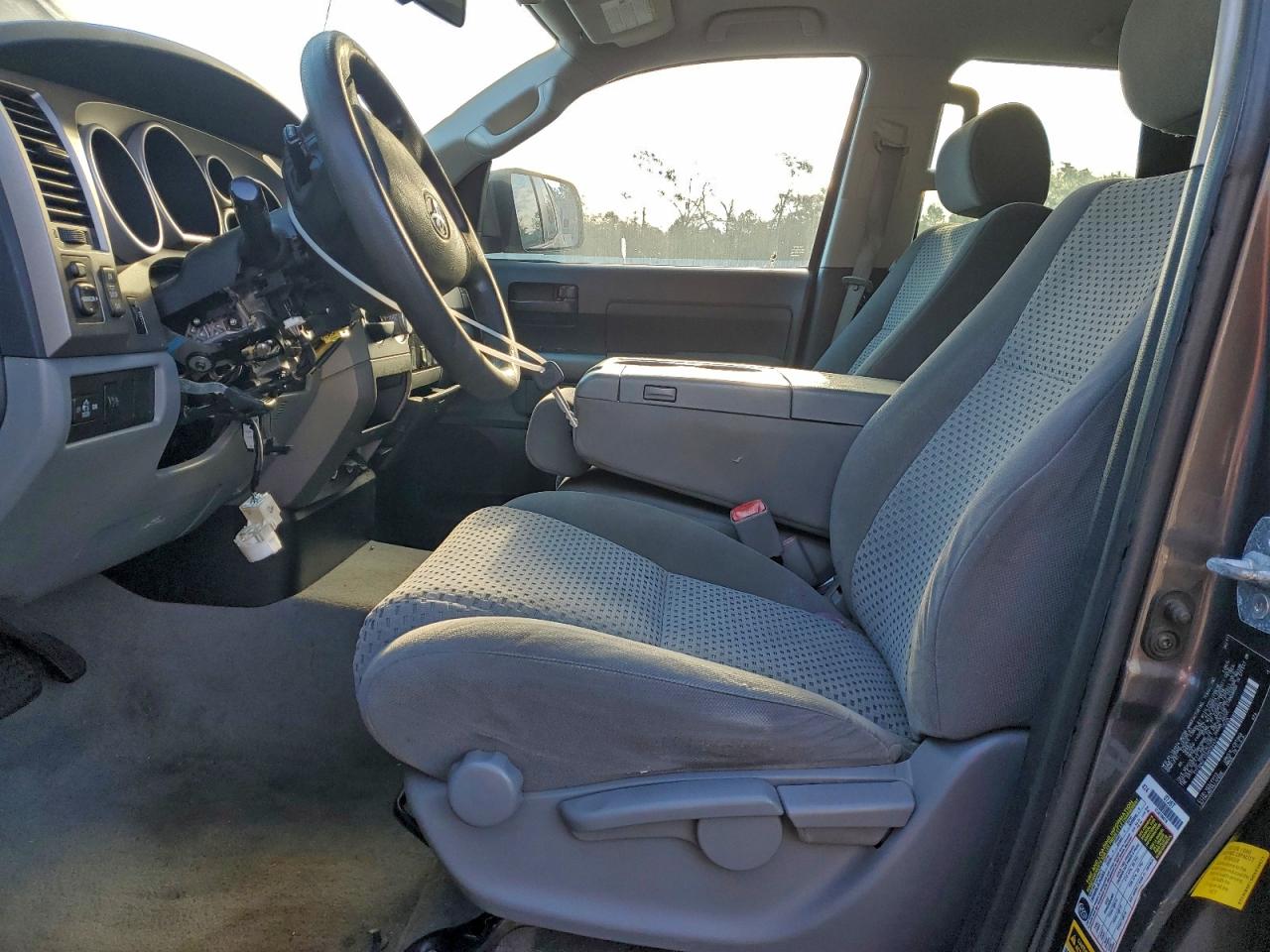 2011 TOYOTA TUNDRA DOUBLE CAB SR5 photo 7