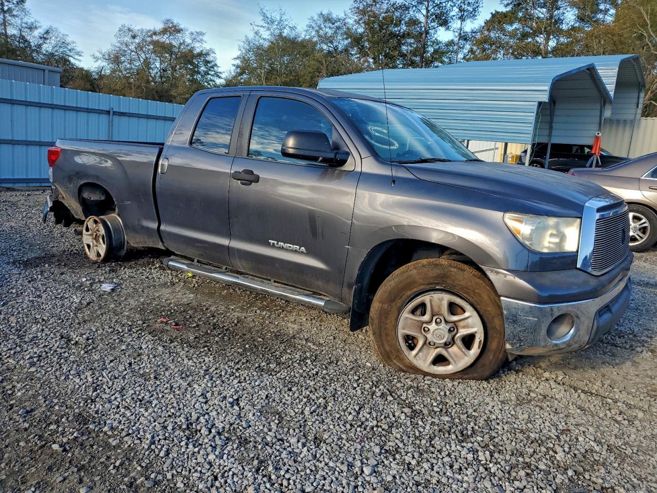 2011 TOYOTA TUNDRA DOUBLE CAB SR5 photo 4