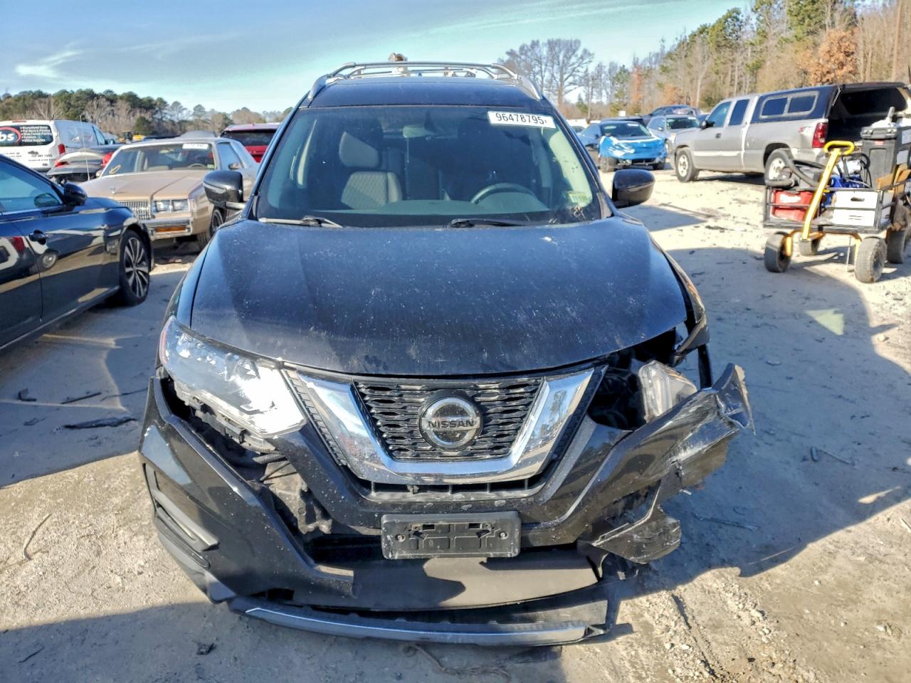 2018 NISSAN ROGUE S photo 5