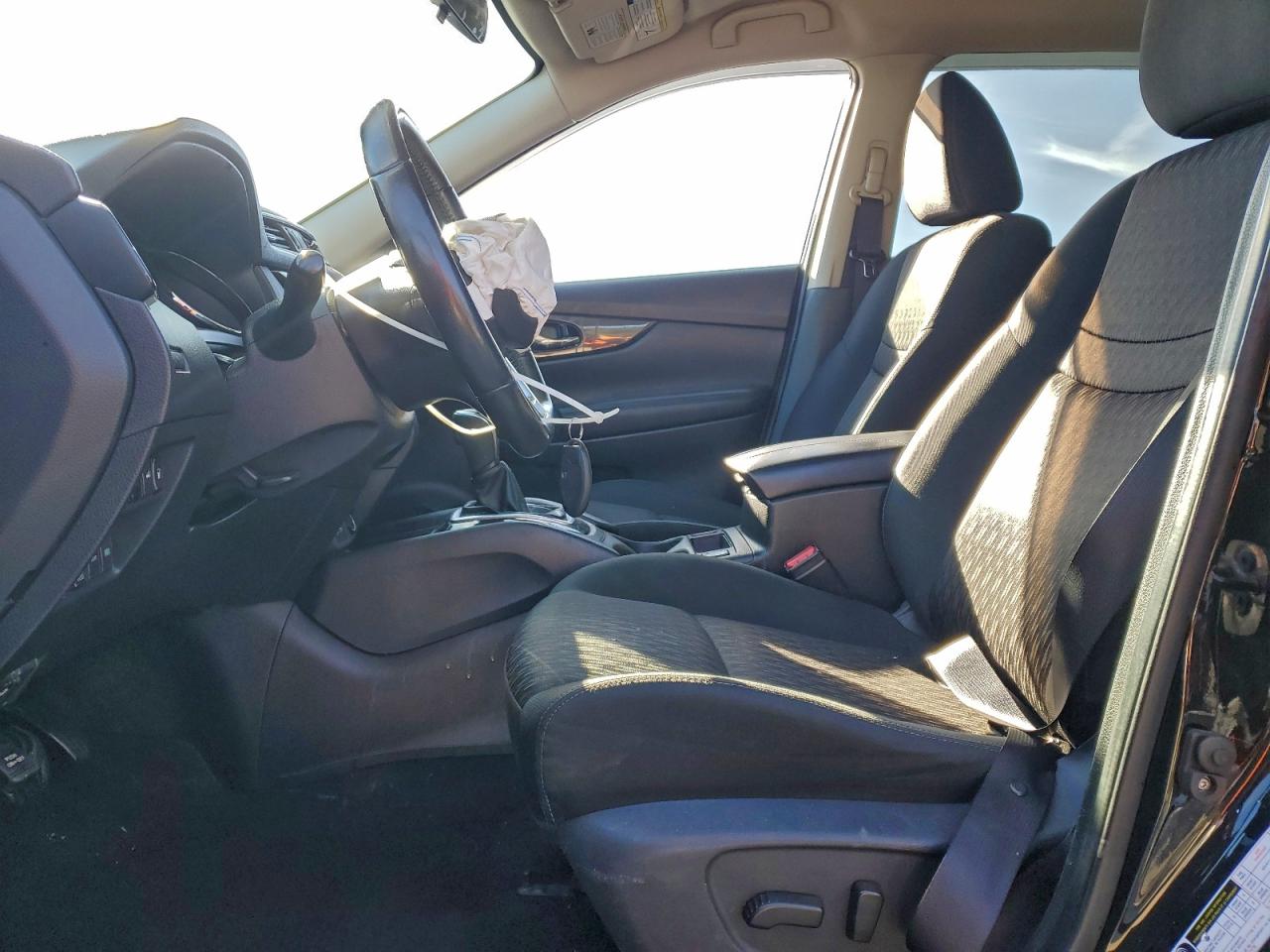 2018 NISSAN ROGUE S photo 7