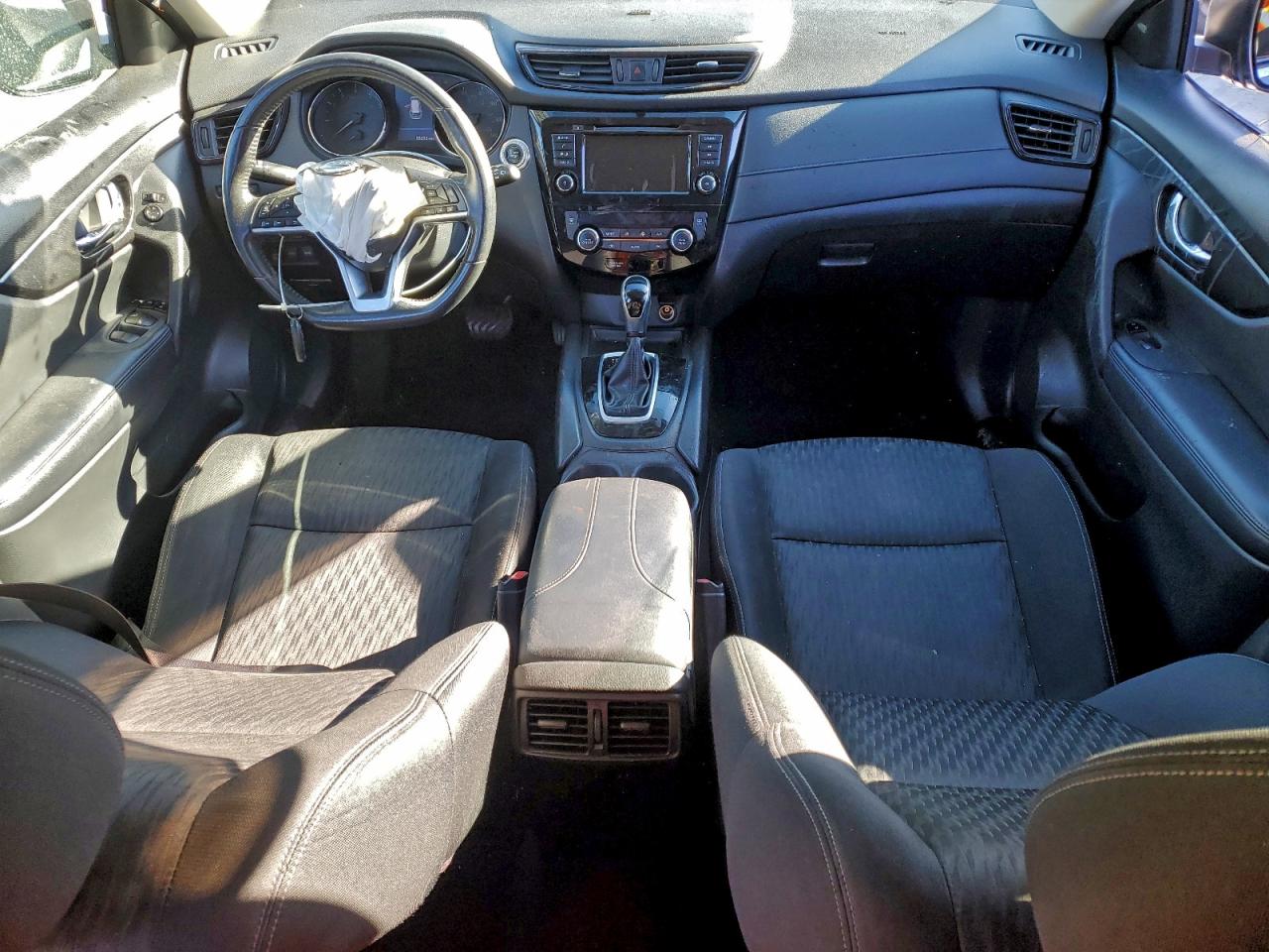 2018 NISSAN ROGUE S photo 8