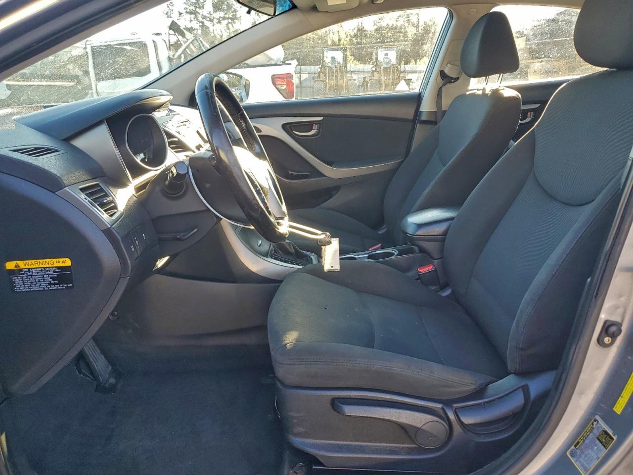 2015 HYUNDAI ELANTRA SE photo 7