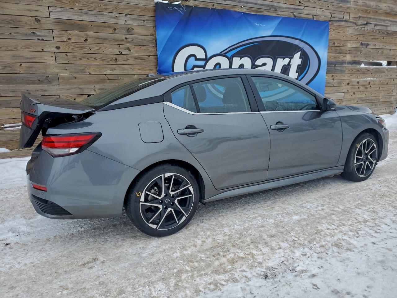2025 NISSAN SENTRA SR photo 3