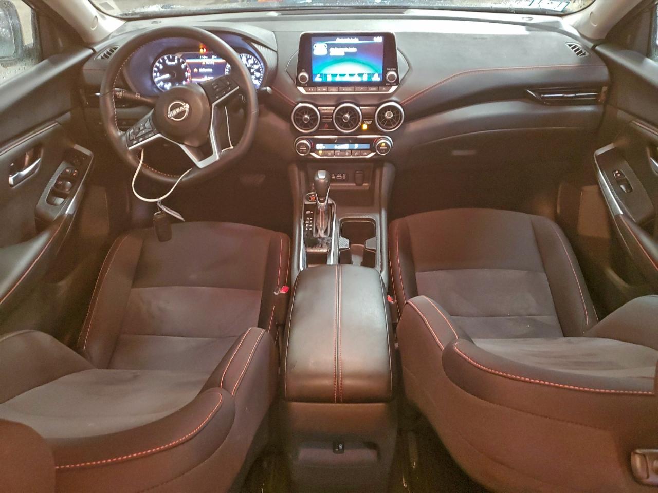 2025 NISSAN SENTRA SR photo 8