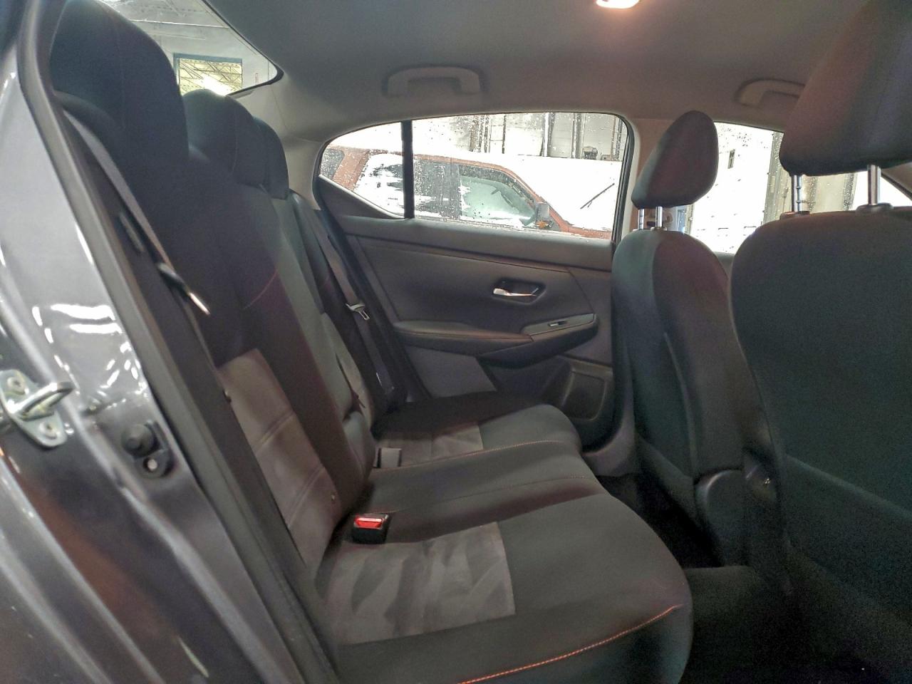2025 NISSAN SENTRA SR photo 10
