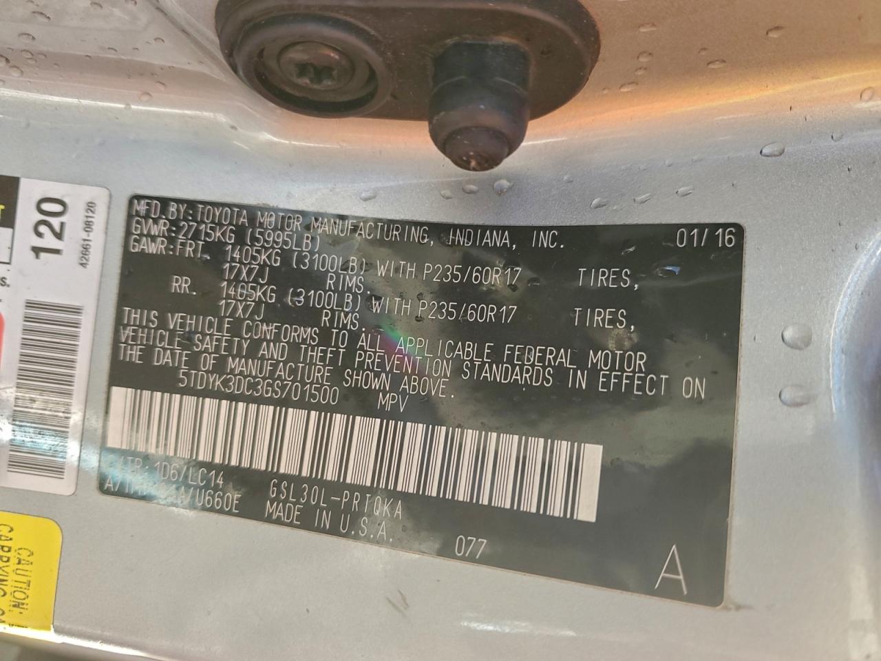2016 TOYOTA SIENNA XLE photo 13