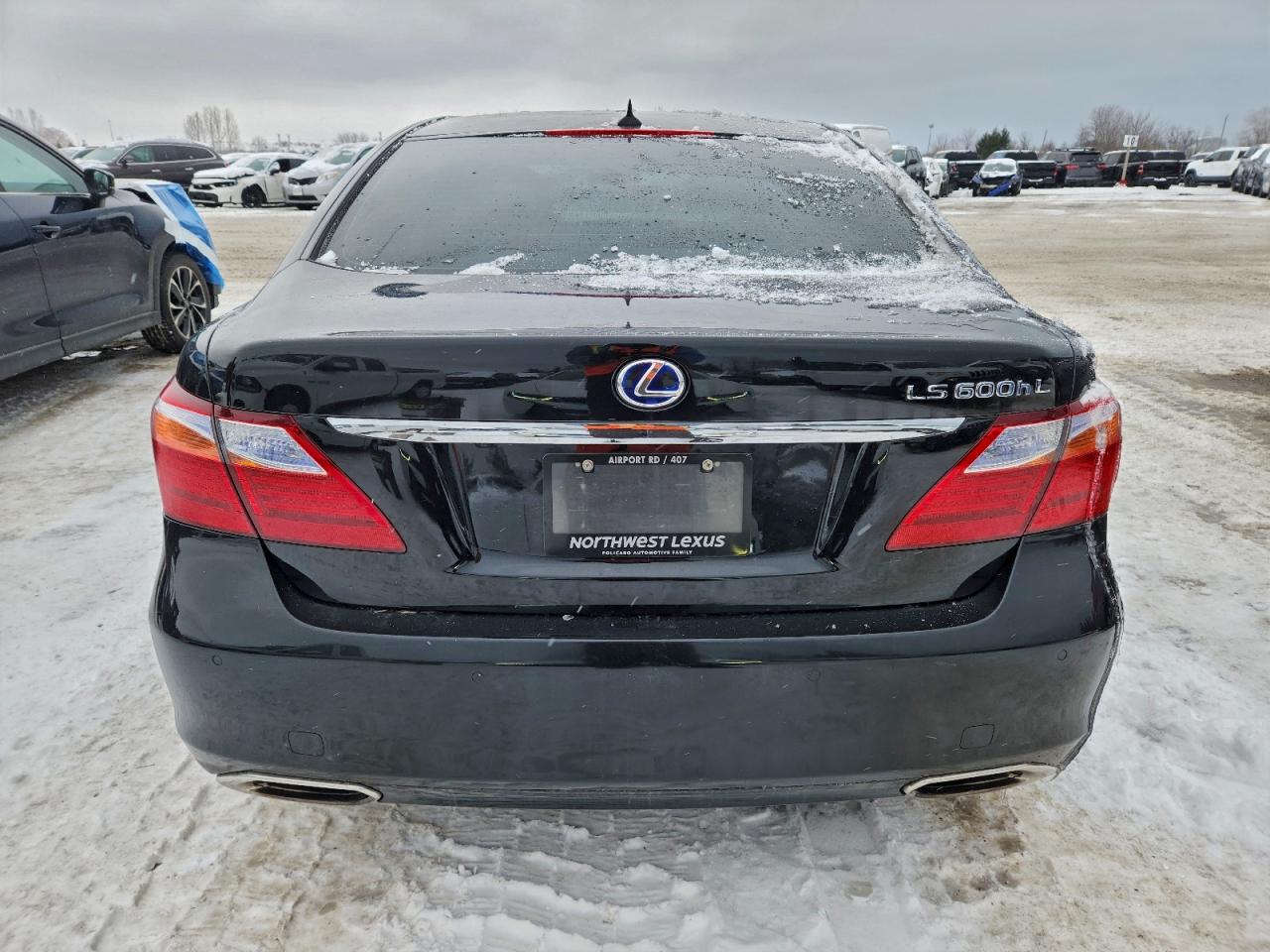 2011 LEXUS LS 600HL photo 6