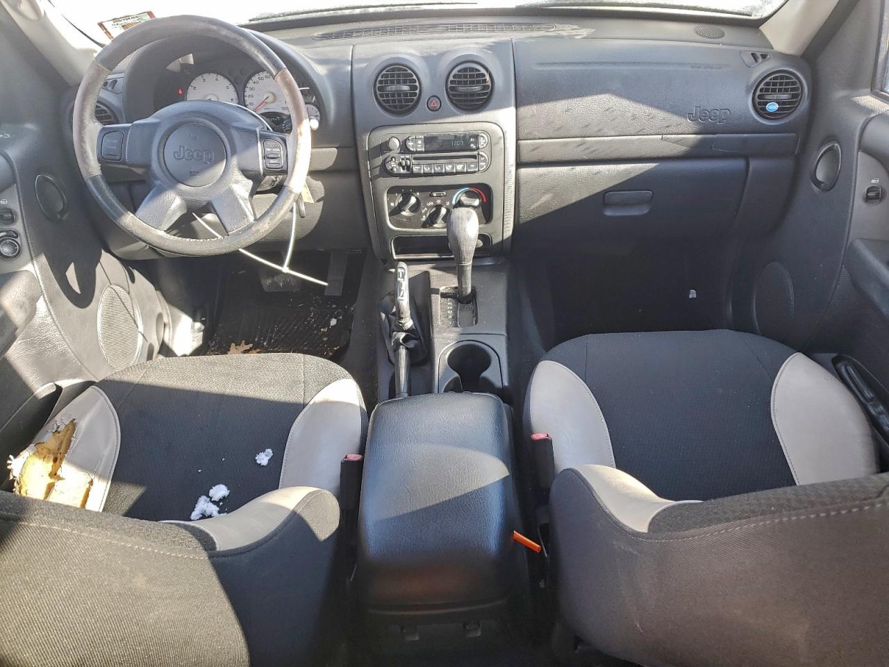 2003 JEEP LIBERTY SPORT photo 8