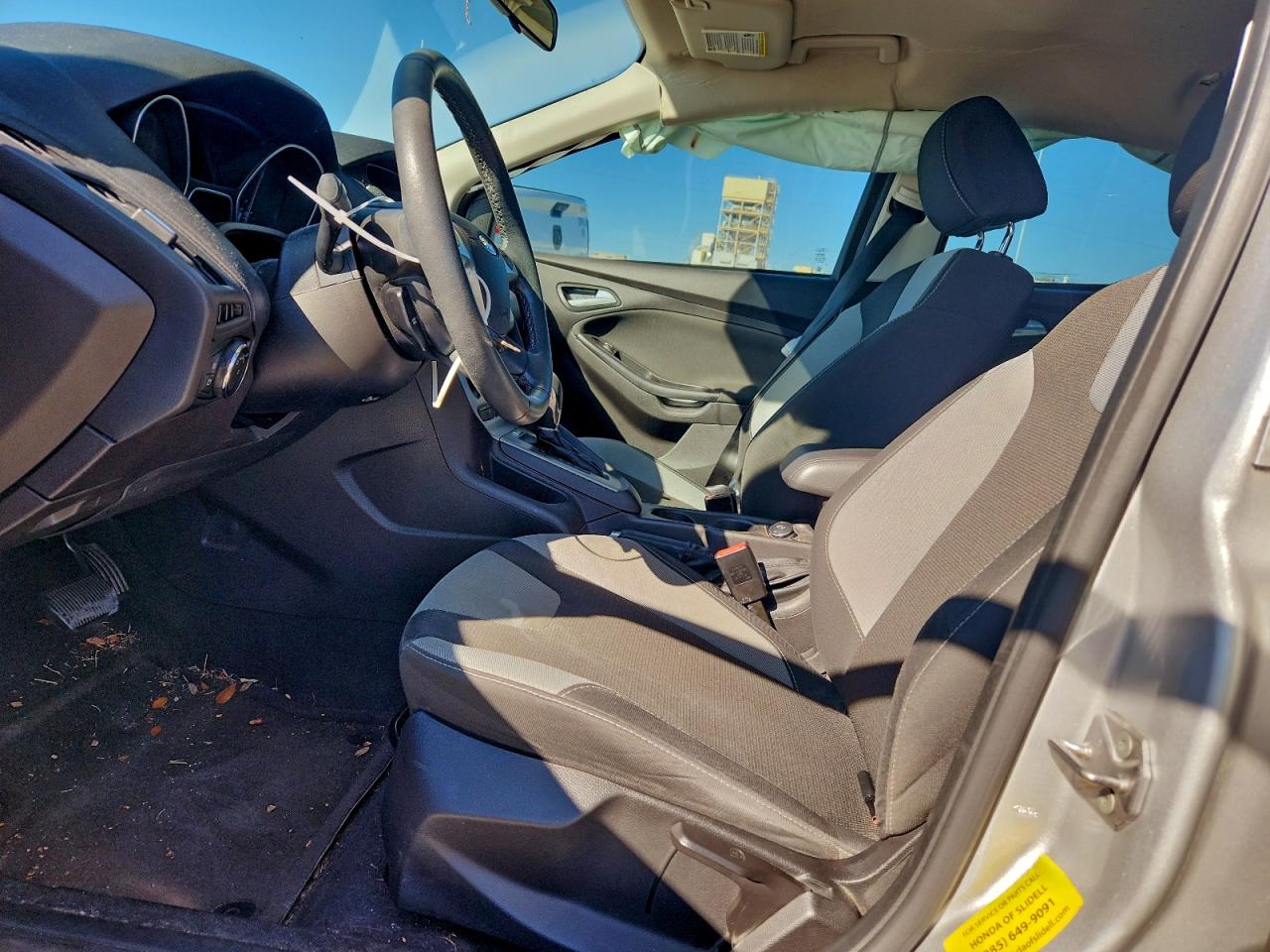 2014 FORD FOCUS SE photo 7