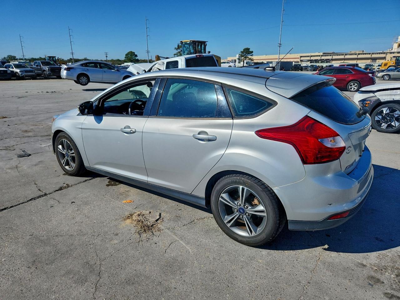2014 FORD FOCUS SE photo 2